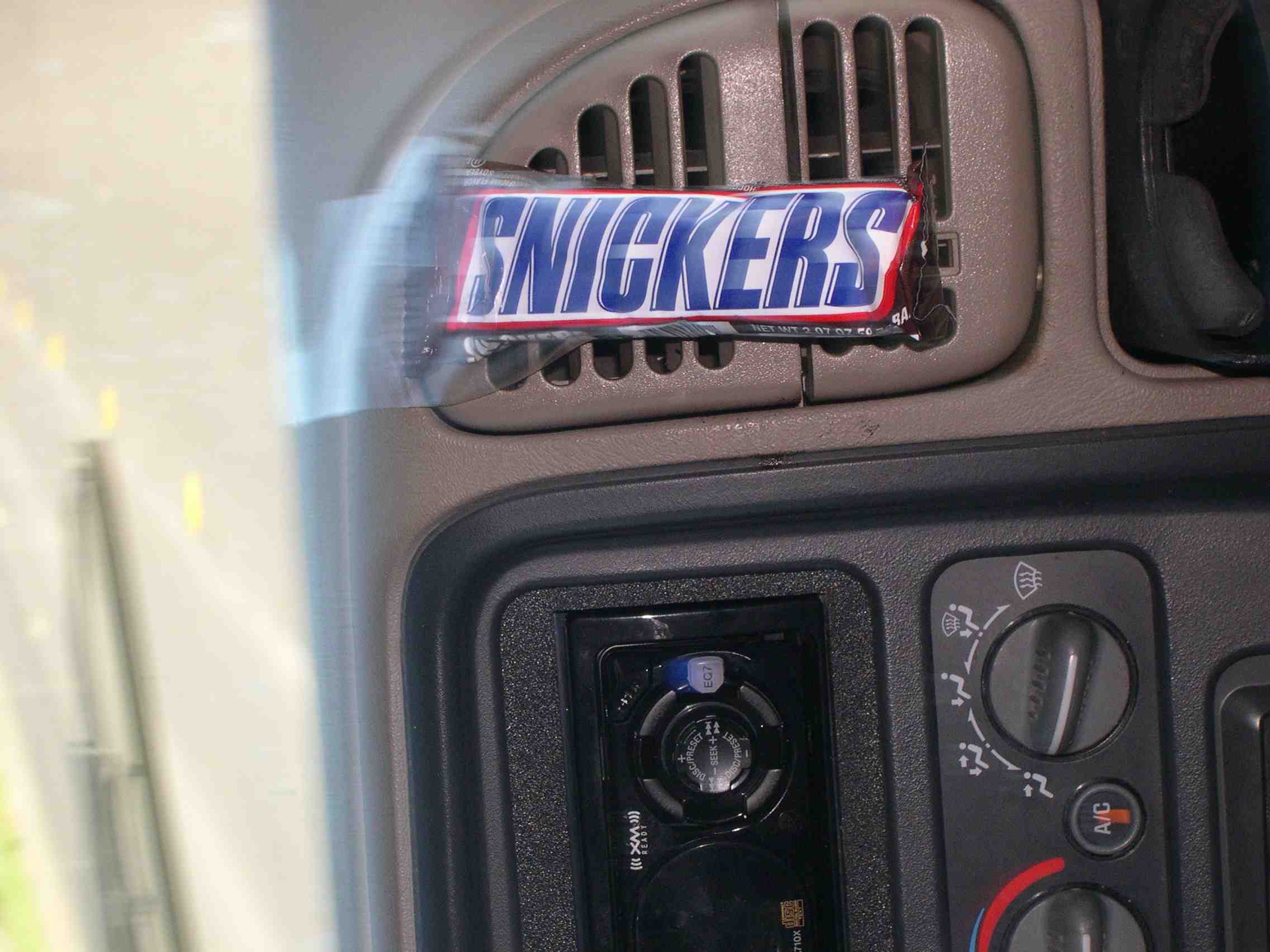 snickers.jpg